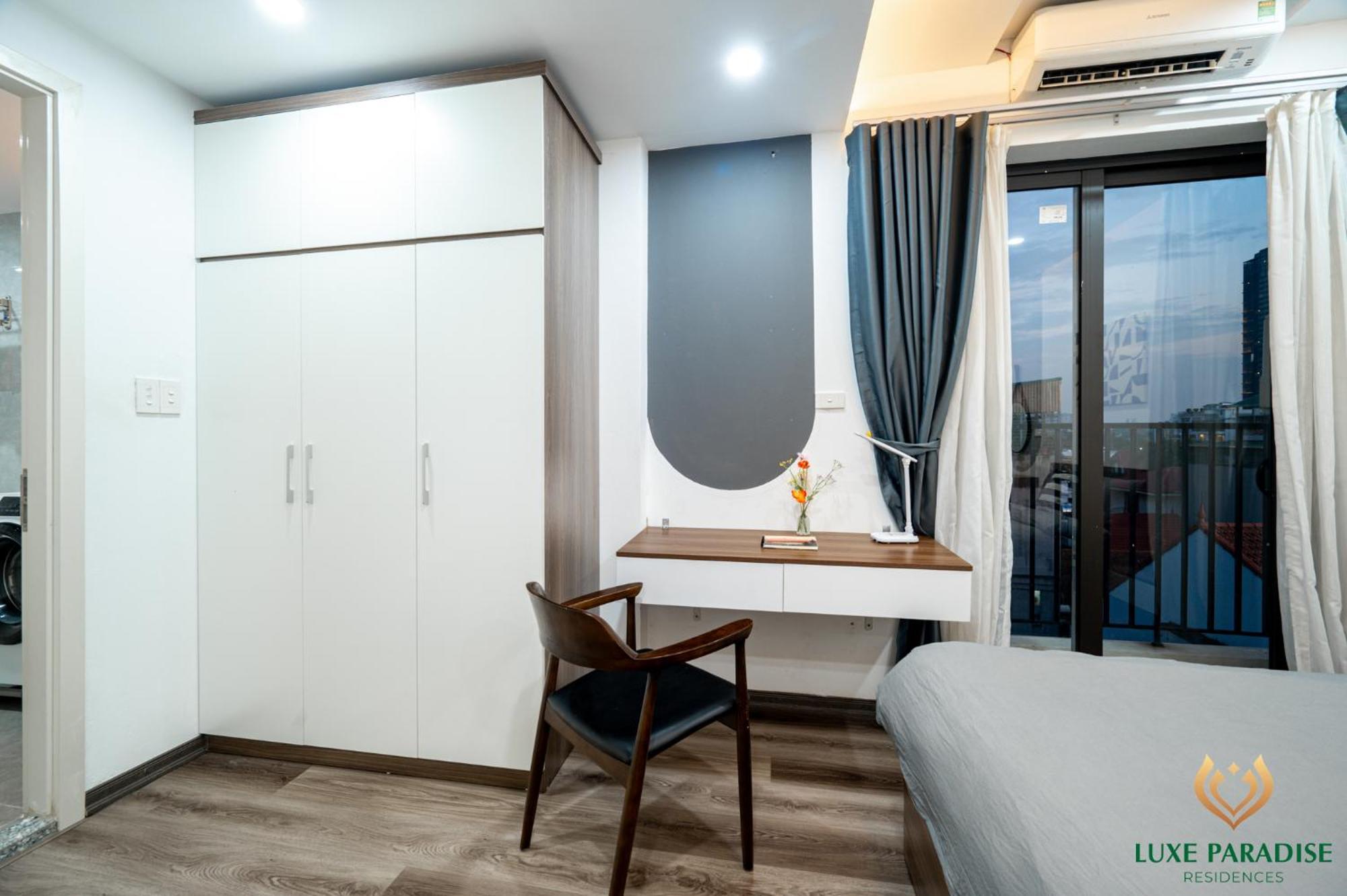 Luxe Paradise Residence 76 To Ngoc Van Hanoi Exterior photo