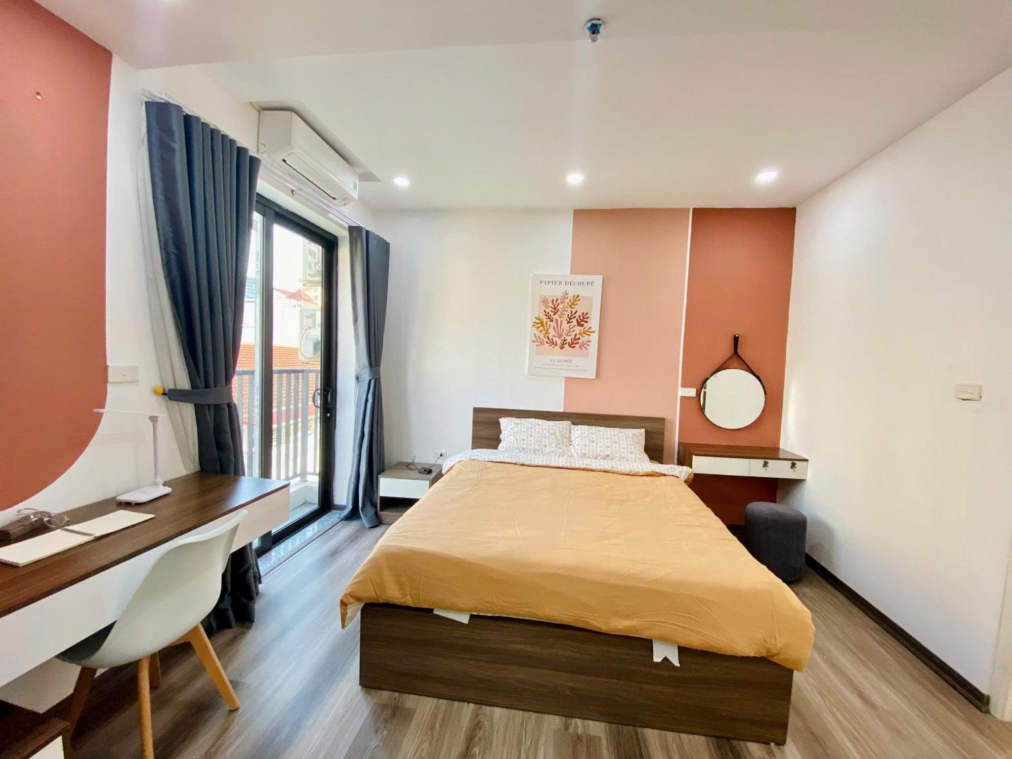 Luxe Paradise Residence 76 To Ngoc Van Hanoi Exterior photo