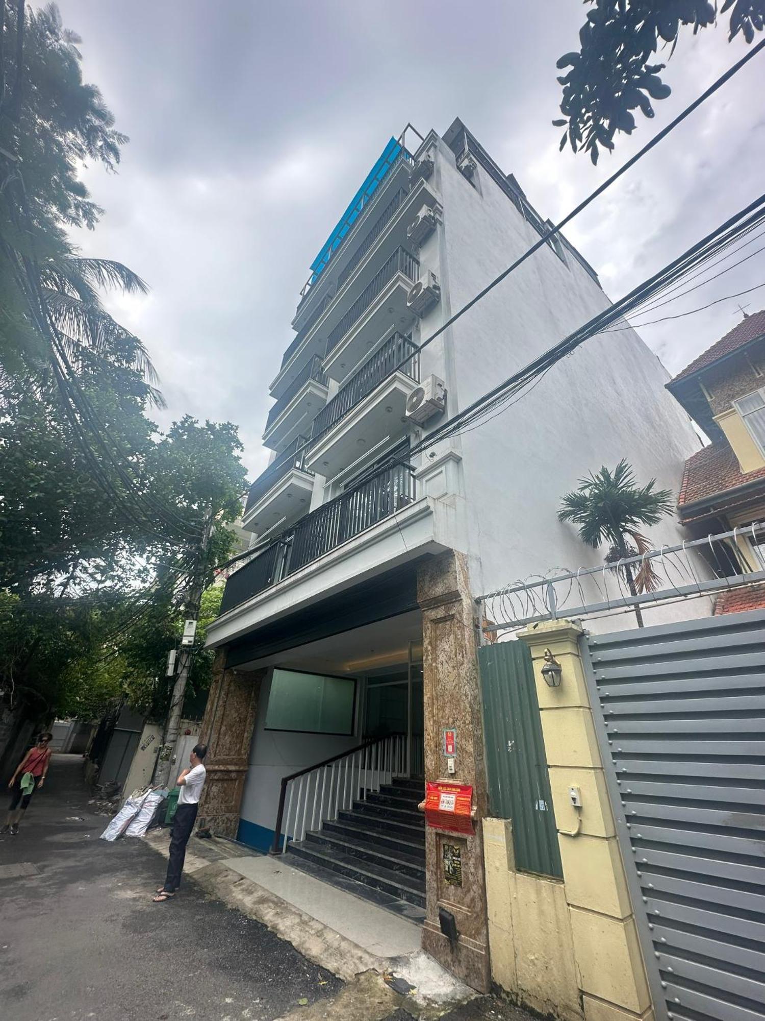 Luxe Paradise Residence 76 To Ngoc Van Hanoi Exterior photo